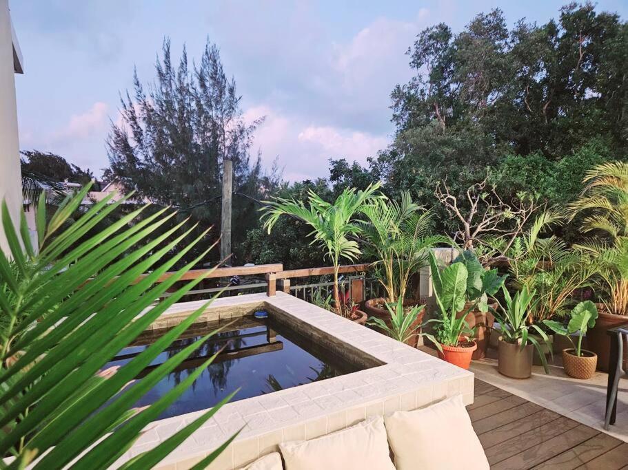 Seaside 3 Suites Penthouse With Pool Gym & Bbq Terrace 캅마를로 외부 사진